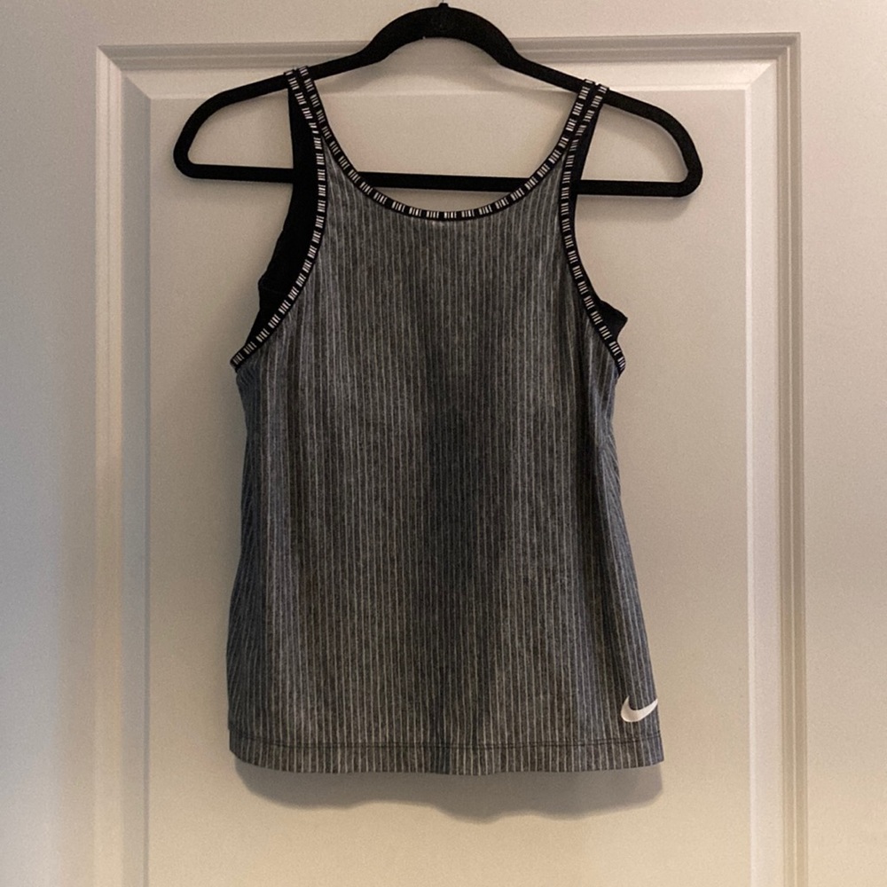 Nike Girls XL Stripped Tank